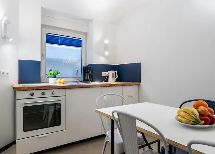 Modern Flat In Kreuzberg 2 Bath *