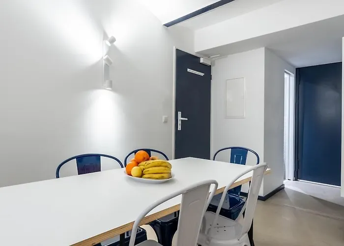 Modern Flat In Kreuzberg 2 Bath 아파트 베를린