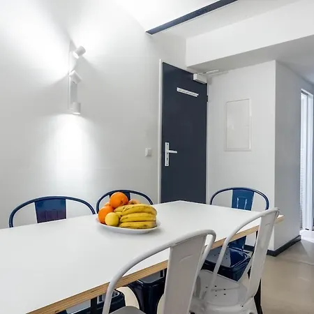 Modern Flat In Kreuzberg 2 Bath 아파트 베를린